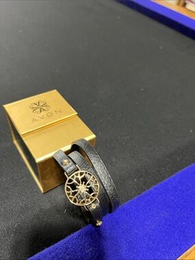 Avon Black Leather Wrap Bracelet with Gold Filigree Medallion